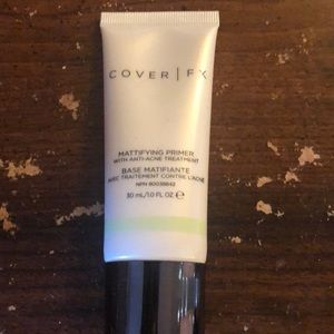 Cover FX Mattifying primer Acne Treatment NEW